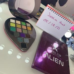 Jeffree Star Alien Pallet